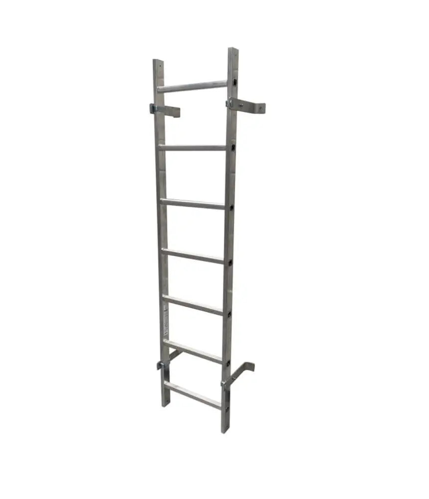 סולמות לחדרי מכונות א. עומר פתרונות לעבודה בגובה בע"מ