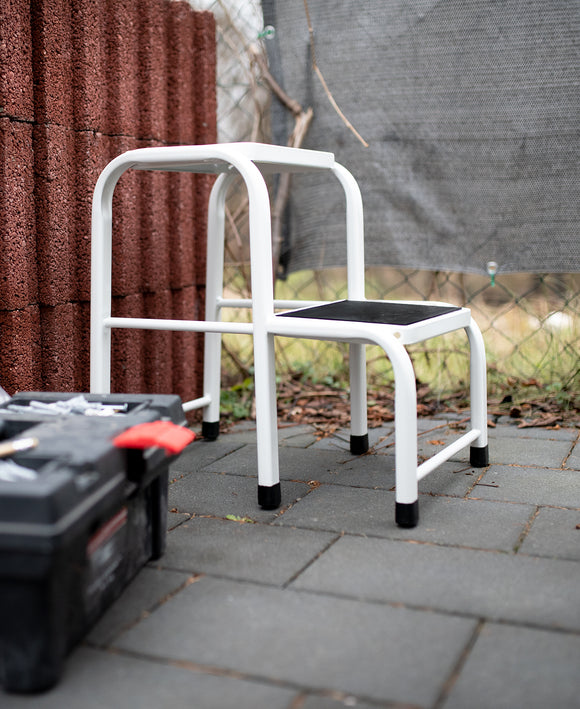 סולם / שרפרף ביתי מפלדה – 2 מדרגות, 150 ק"ג