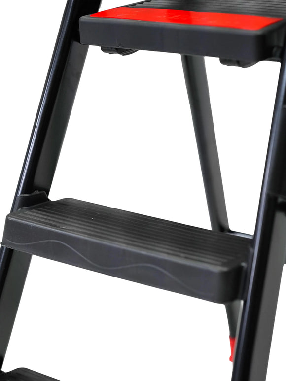 סולם מתכת 8 שלבים – עמיד, מתקפל ובטיחותי Sarayli