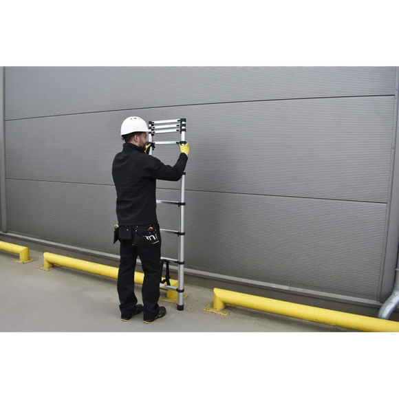 סולם אלומיניום טלסקופי 9 שלבים 2.6 מ'