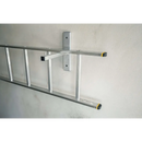 מחזיק קיר אוניברסלי לאחסון סולמות – מתאים לכל סוגי הסולמות Drabest